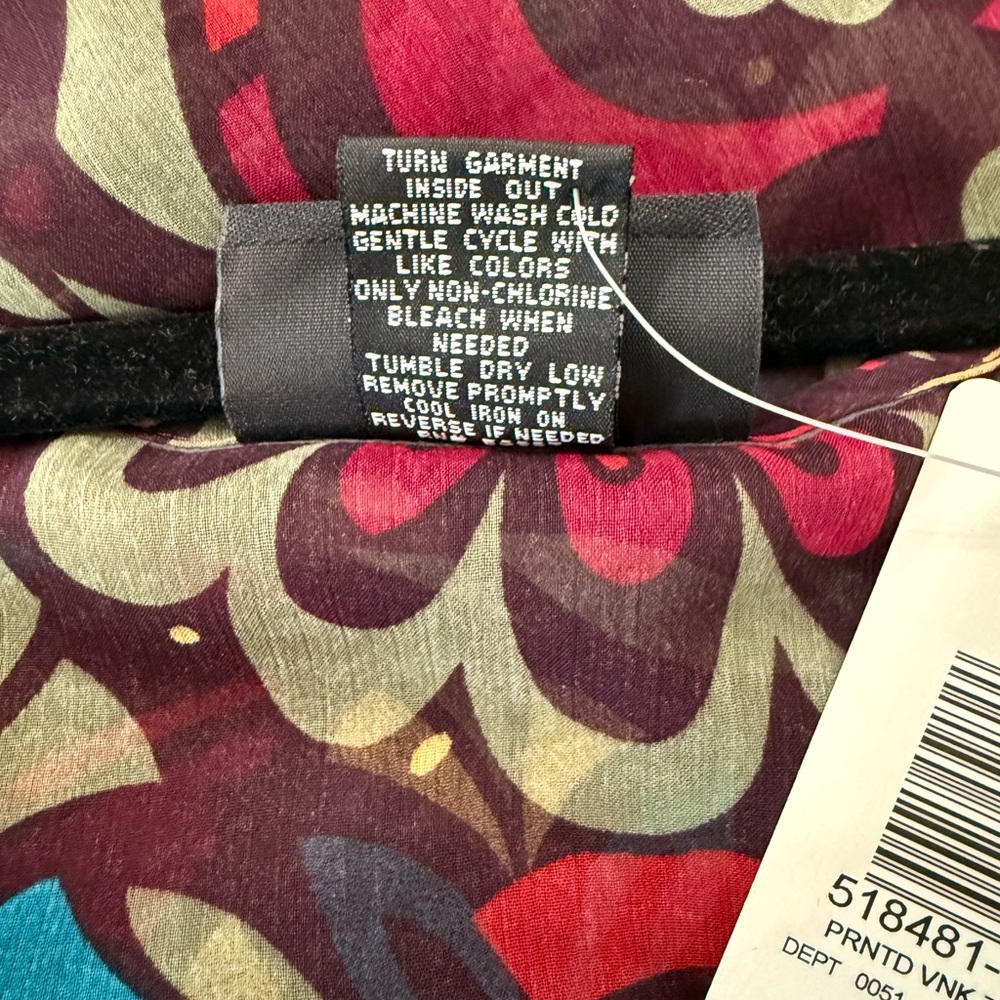 Torrid Plus Size Top - Picture 6 of 7